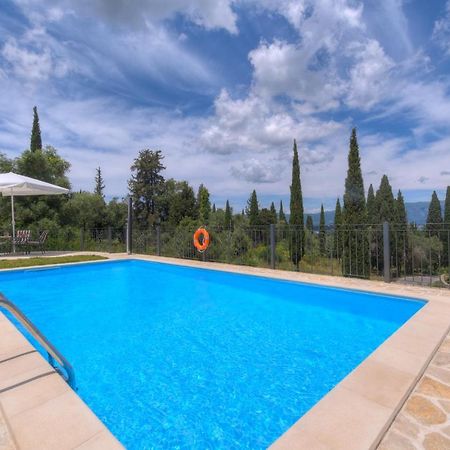 Villa Savvina Potamós エクステリア 写真