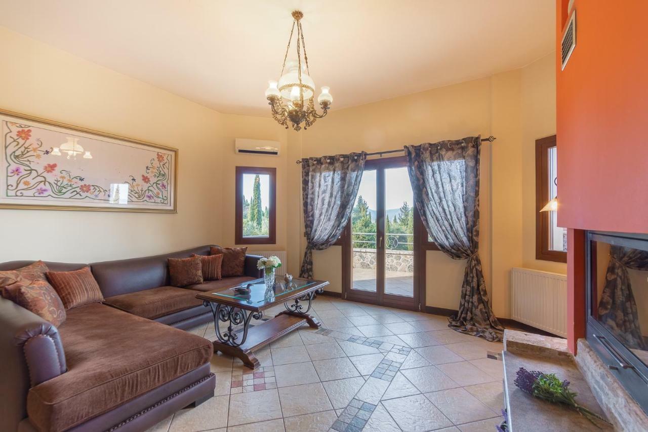 Villa Savvina Potamós エクステリア 写真
