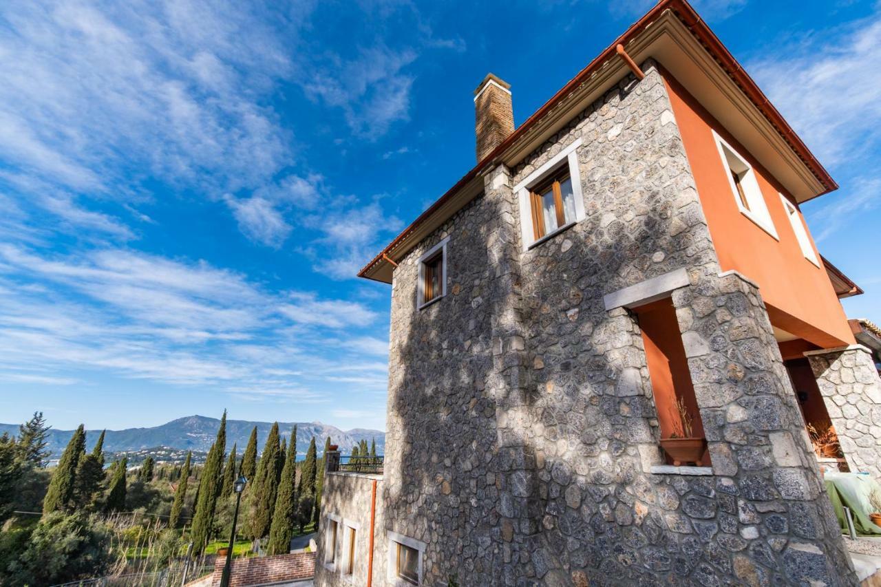 Villa Savvina Potamós エクステリア 写真