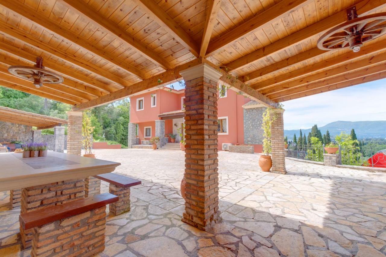 Villa Savvina Potamós エクステリア 写真