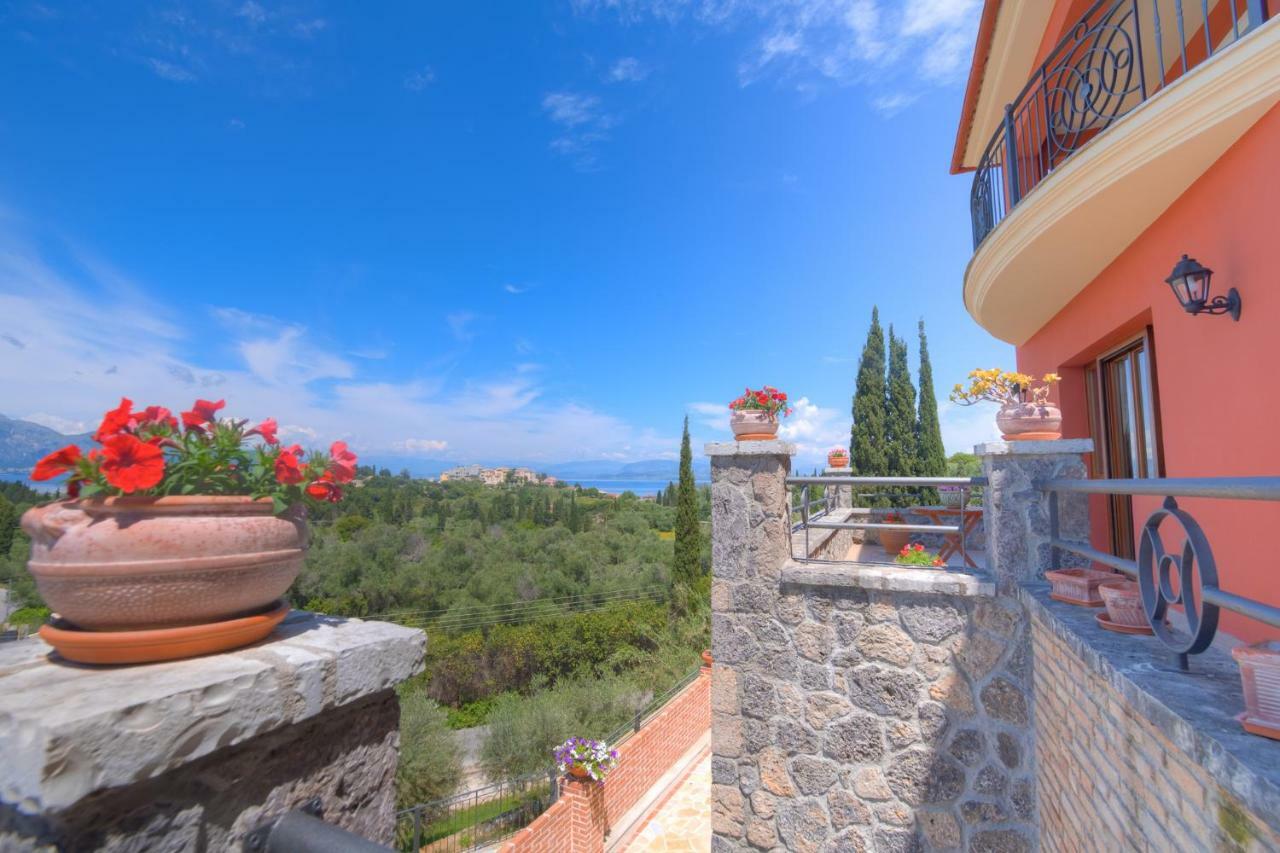 Villa Savvina Potamós エクステリア 写真
