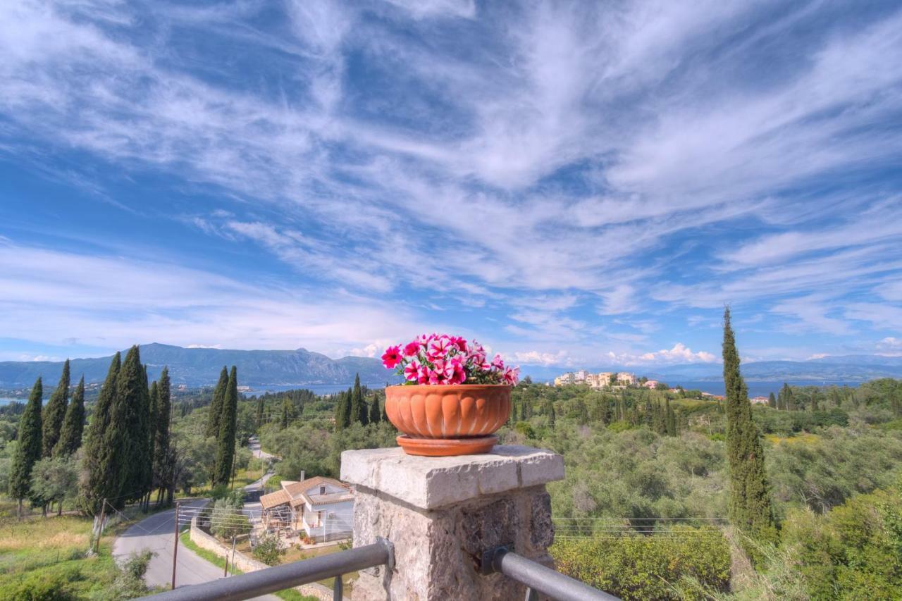 Villa Savvina Potamós エクステリア 写真