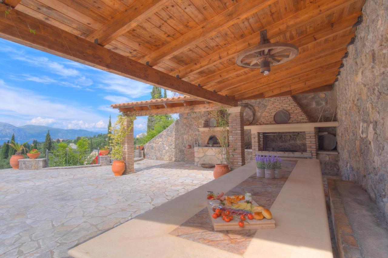 Villa Savvina Potamós エクステリア 写真