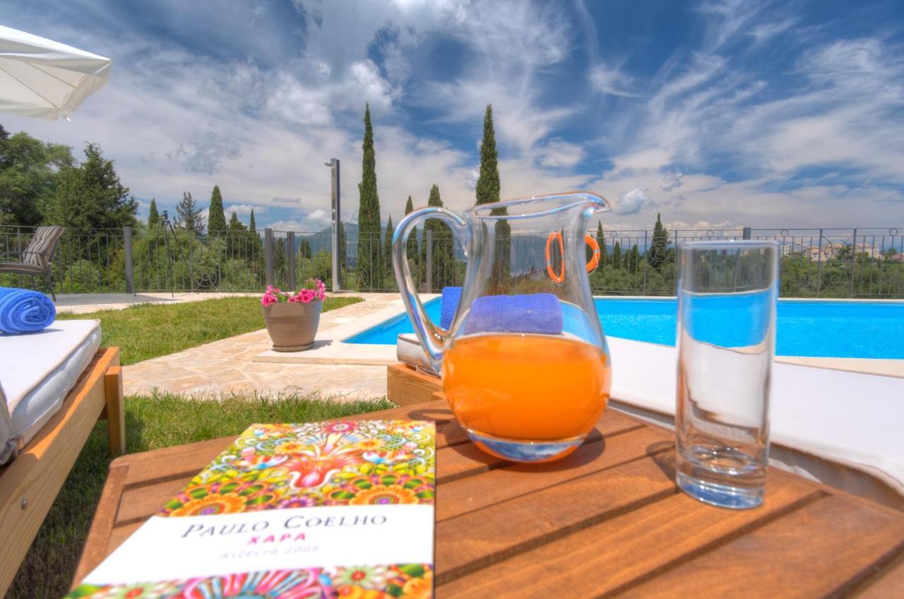 Villa Savvina Potamós エクステリア 写真
