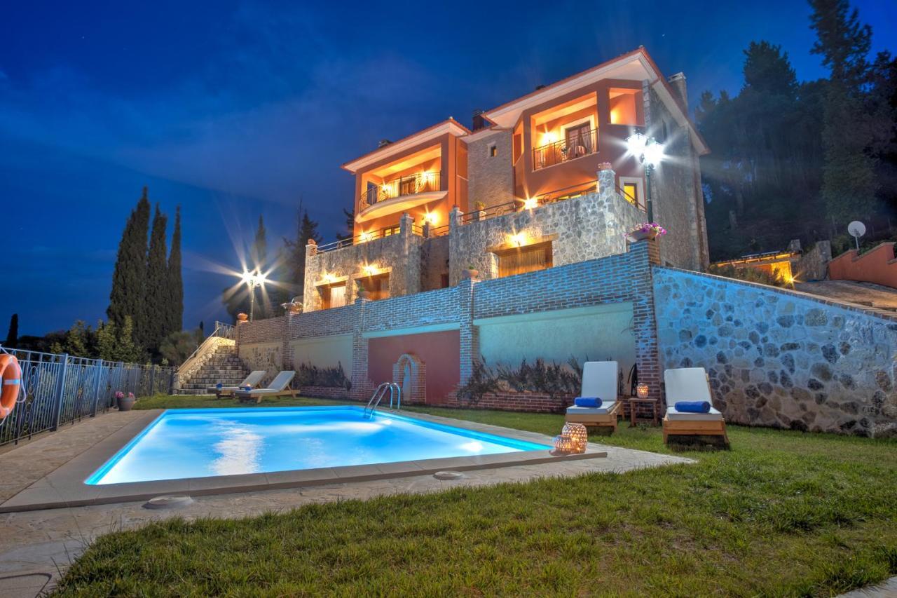 Villa Savvina Potamós エクステリア 写真